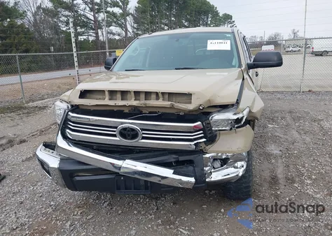 2017 Toyota Tundra Sr5 5.7L V8 из США, поврежденный, VIN 5TFUW5F16HX603597